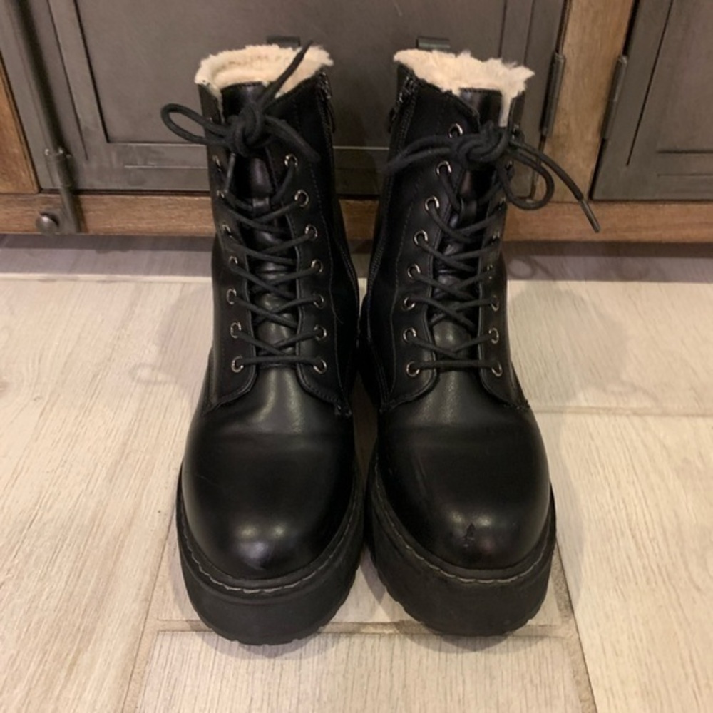 Steve Madden Lined Lug Sole Boots